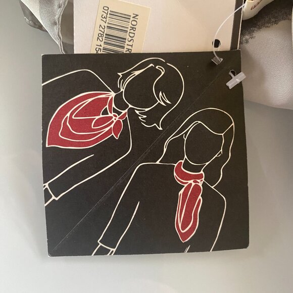 Collectioneighteen Nordstrom silver mink one size scarf wrap shawl square 35.5" - Picture 7 of 8